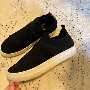 Steve Madden slip on sneakers